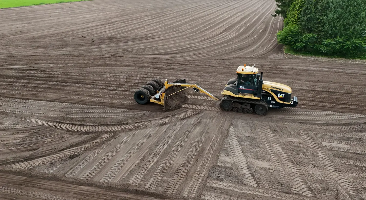 Kilveren met caterpillar